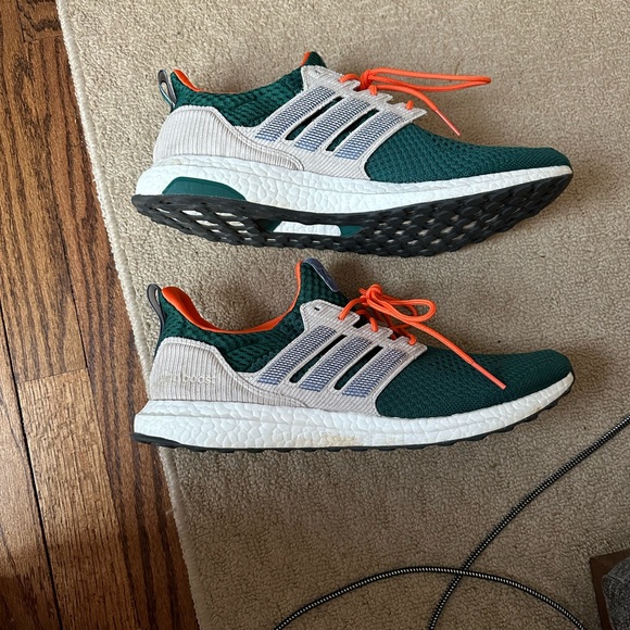 Adidas Ultraboost 1.0 - Picture 4 of 4